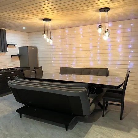 карпатська модрина Villa Kossiw