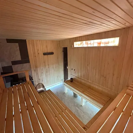 карпатська модрина Villa