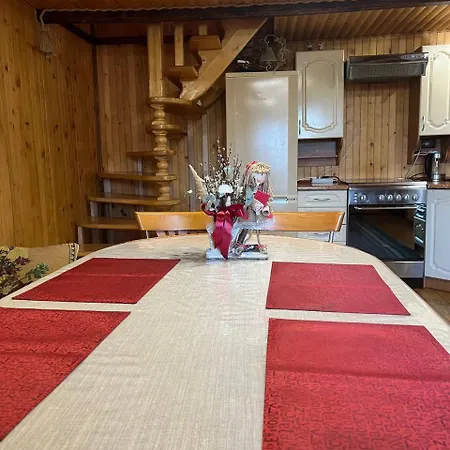 וילה карпатська модрина קוסיב