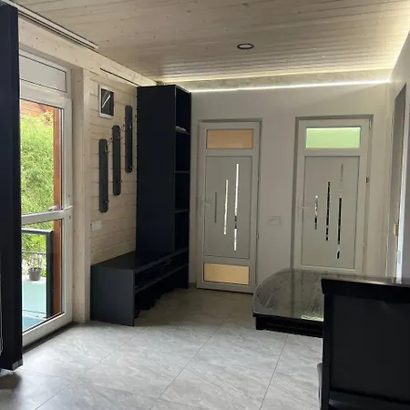 карпатська модрина Villa